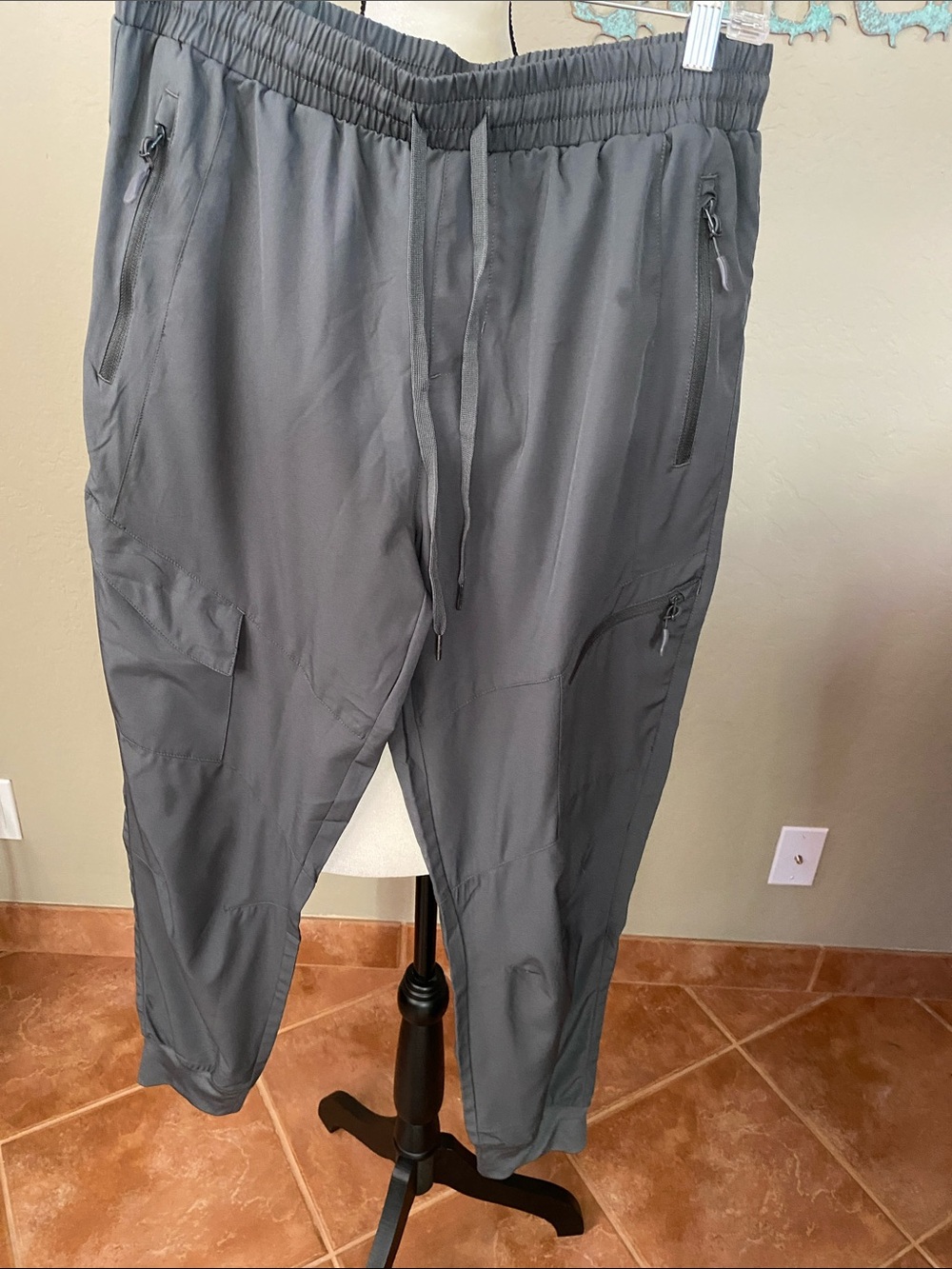 Women  Charcoal Elastic-Waist Cargo Pants with Zipper Pockets